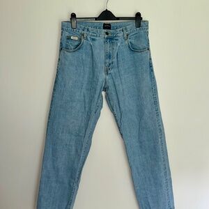 Noah NYC Men’s Light Wash Pleated Denim Jean